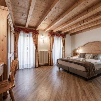 Hotel Sasso Rosso room HSKI