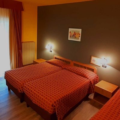 camerealpina09-hoteladamello