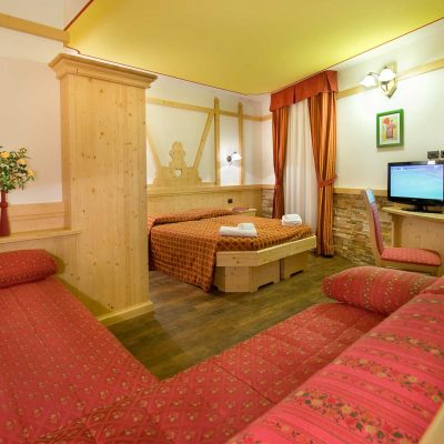 cameredolomia04-hoteladamello
