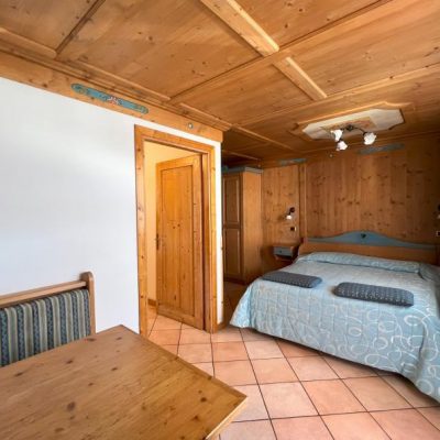 family-suite-9,2169