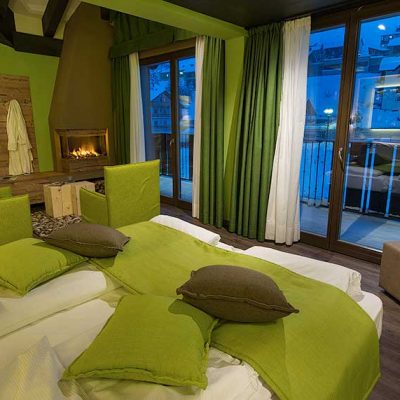 familysuitecamunia08-hoteladamello (1)