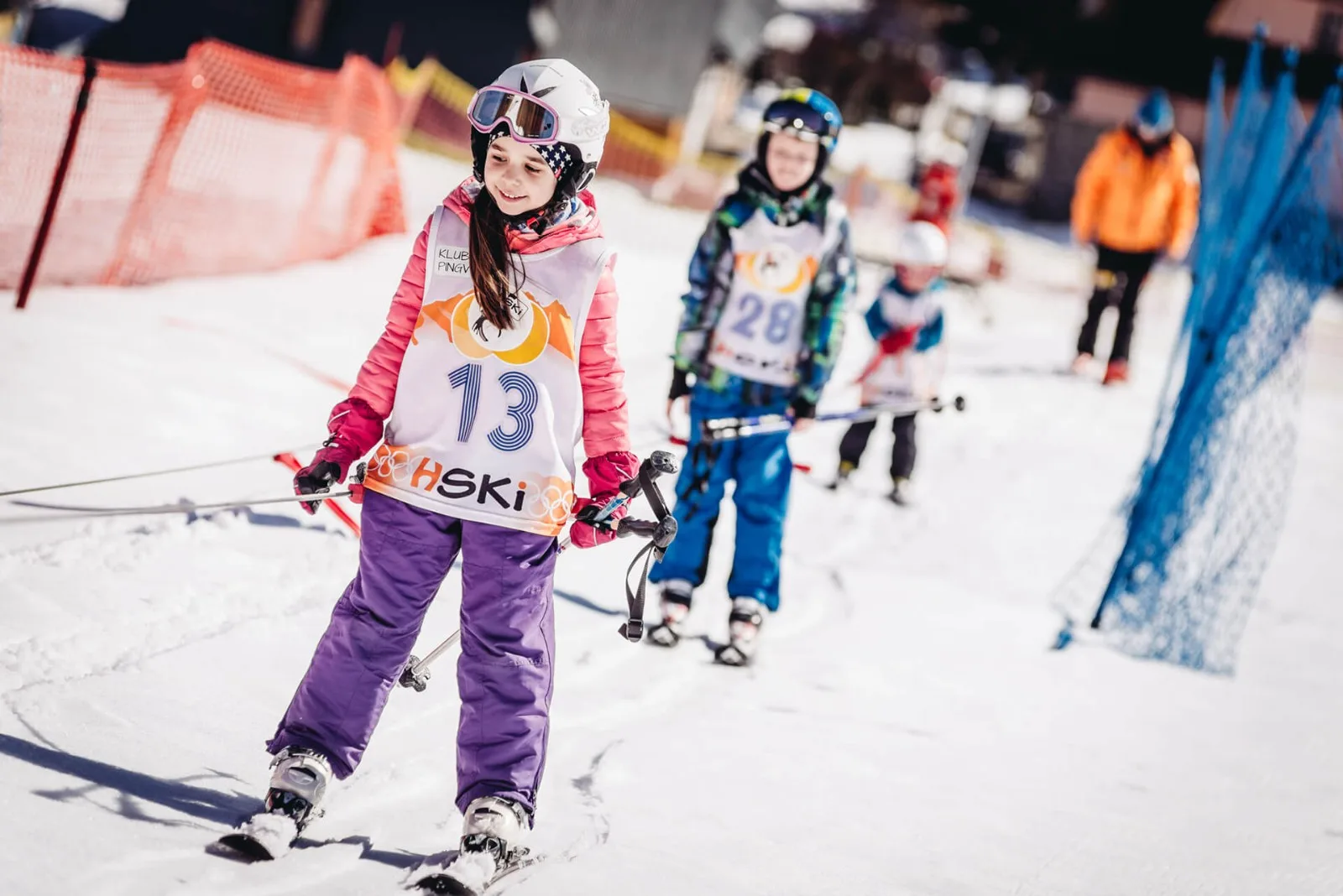 A child on skis! Why you should start as early as age 3!