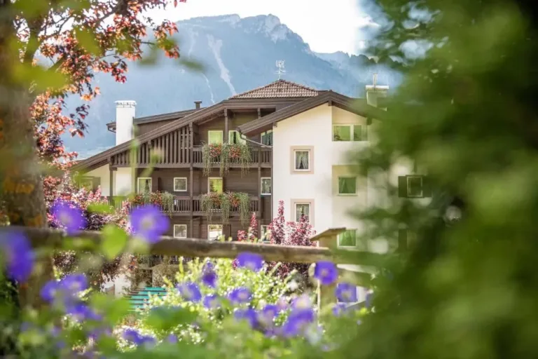 Hotel Belvedere — Passo San Pellegrino