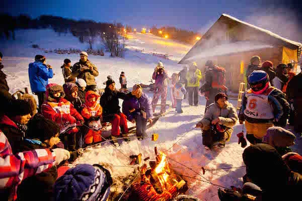 Ogniska i kiełbaski — Klub Pingwina, Harenda Zakopane