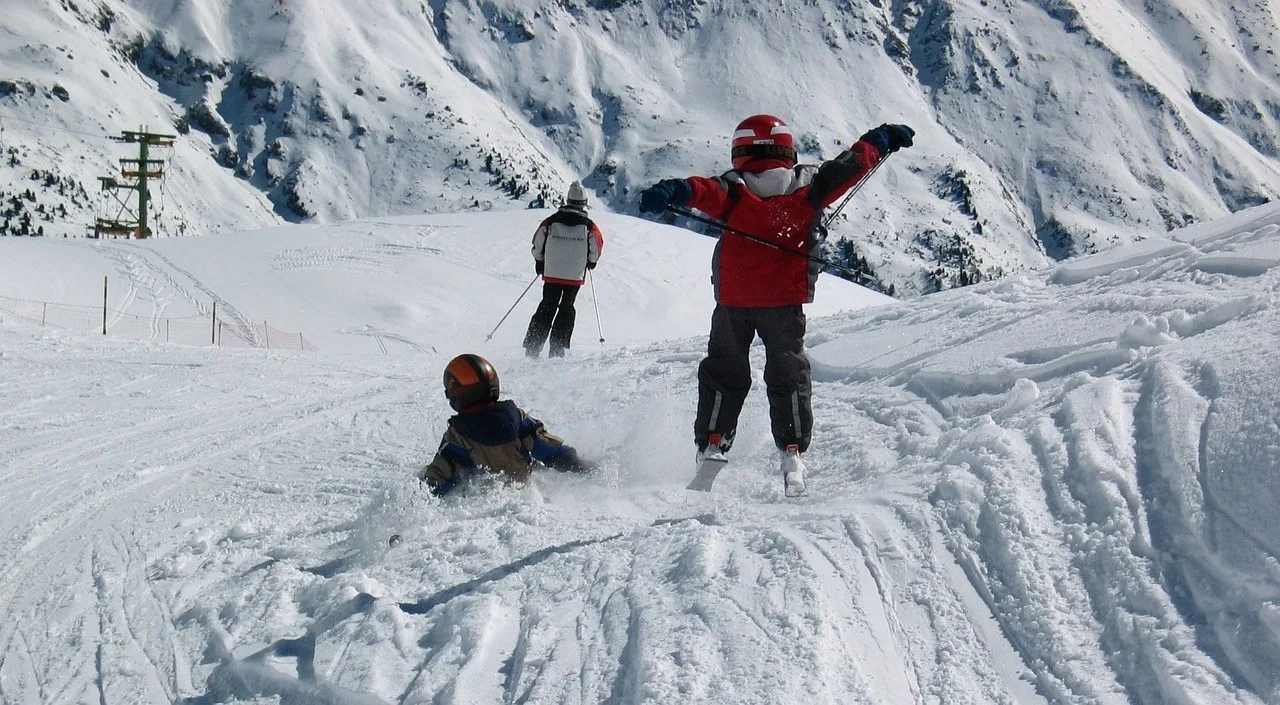 What are ski school lessons for children like?